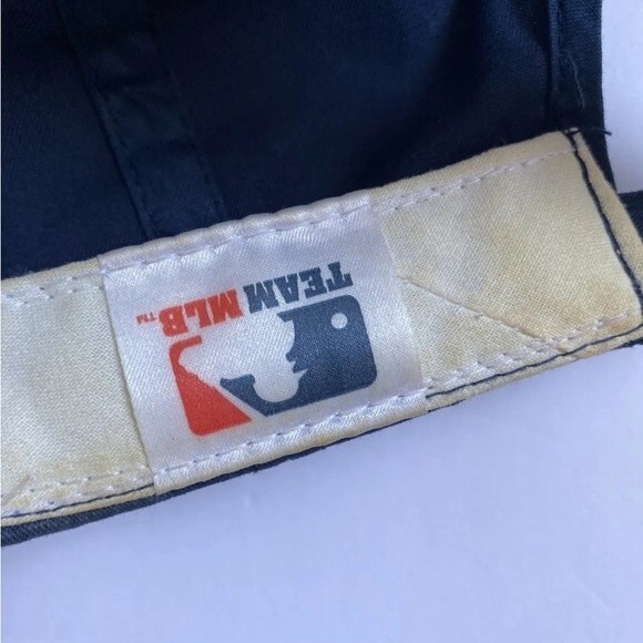 VTG Red Sox Hat Outdoor Cap MLB Baseball Blue Embroidered B Adjustable M… - Picture 7 of 12